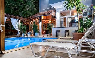 Kipos Resort