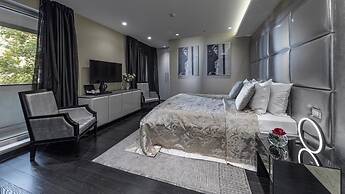 Hotel 9