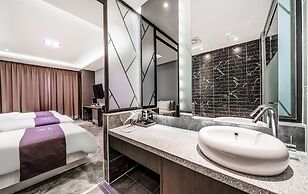 Rosabell Hotel