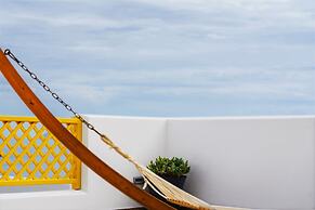 Aelia Apartments & Suites
