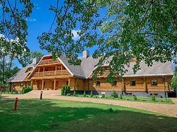 Hotel Przy Dworze