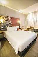 ibis Quito
