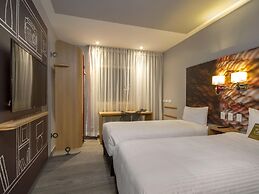 ibis Quito