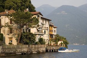 Lake Lugano 1 bed Apartment With Balcony