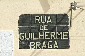 Alfama Right Point