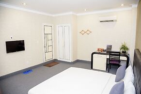Ha Trinh Hotel