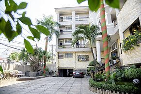 Ha Trinh Hotel