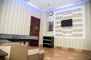 Ha Trinh Hotel