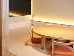 Serendip Hotel Goto