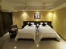 Hotel The Capital