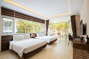 CEREJA Hotel & Resort Da Lat