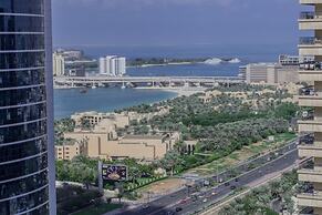 Marina Crown Tower