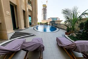 Marina Crown Tower