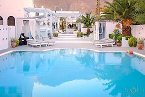 Aeolis Santorini