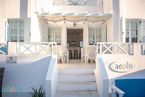Aeolis Santorini