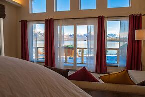 Southern Lakes Resort