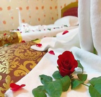 C & Y Hotel