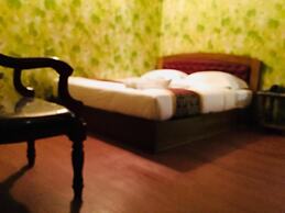 C & Y Hotel