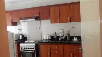Pinnacle Court Apartments