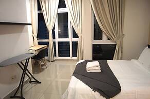 Twin Galaxy Suites