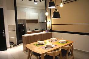 Twin Galaxy Suites