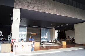 Twin Galaxy Suites