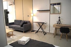 Twin Galaxy Suites