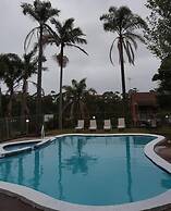Tabourie Lake Motel