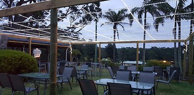 Tabourie Lake Motel