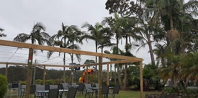 Tabourie Lake Motel