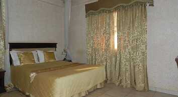Crown Jakiba Hotel