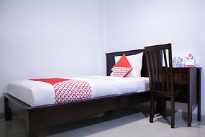 OYO 245 Juana 21