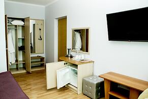 Arriva Hotel