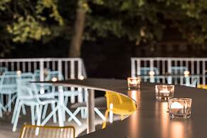 Airbase Hotel