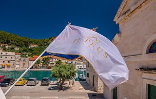 Puteus Palace Brac