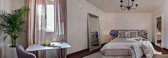 Puteus Palace Brac