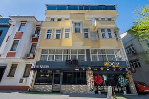 The Queen Hotel
