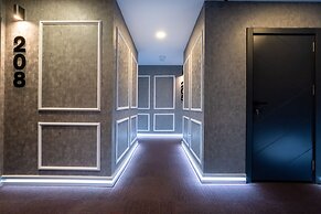 The Queen Hotel