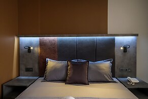 The Queen Hotel