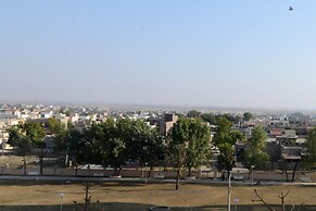 Hotel Heeralal