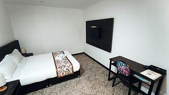 Natol Hotel