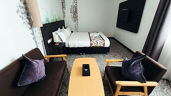 Natol Hotel