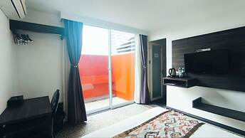 Natol Hotel