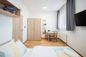University Hotel