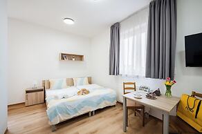 University Hotel