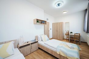 University Hotel