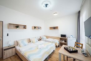 University Hotel