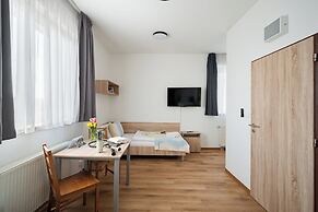 University Hotel