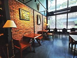 The 92 residence