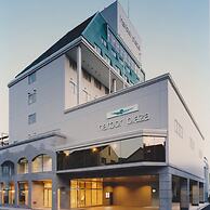 Harbor Plaza Hotel